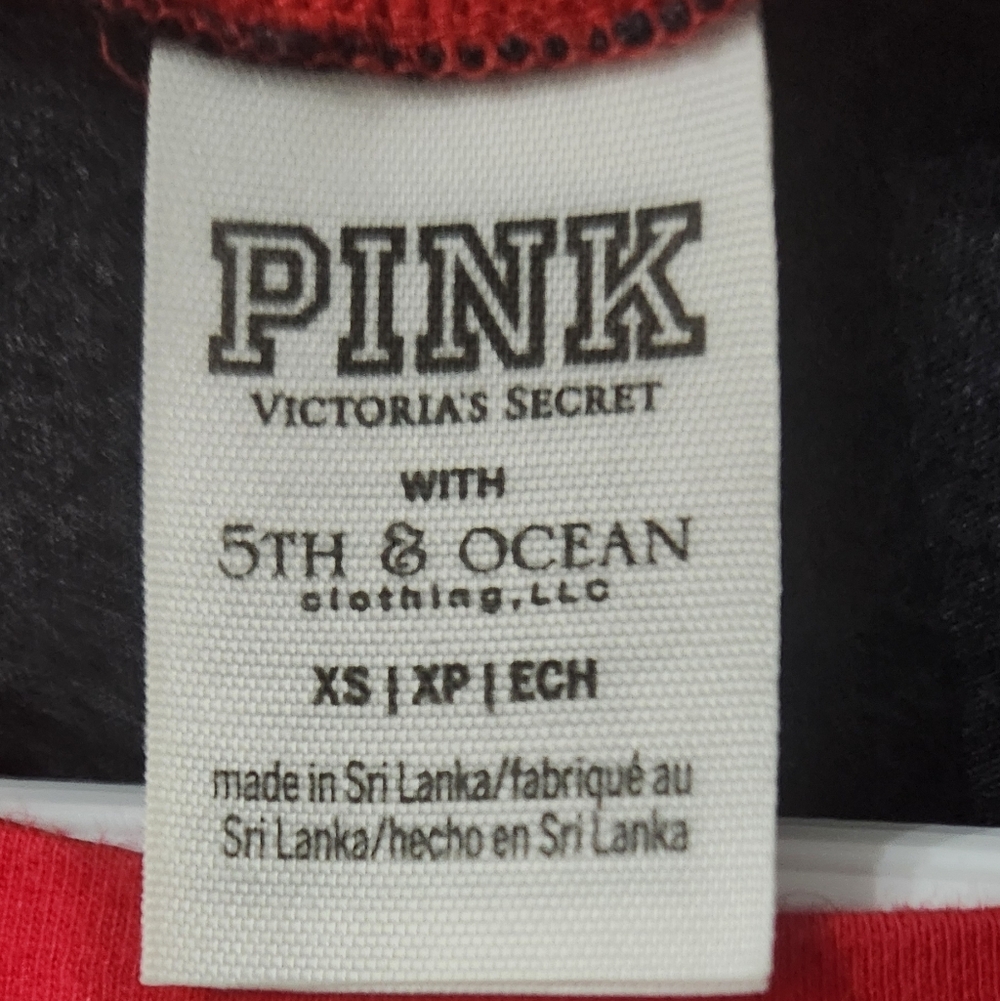 PINK Victoria's Secret T-shirt - Black and Red University Of Louisville - Picture 4 of 4